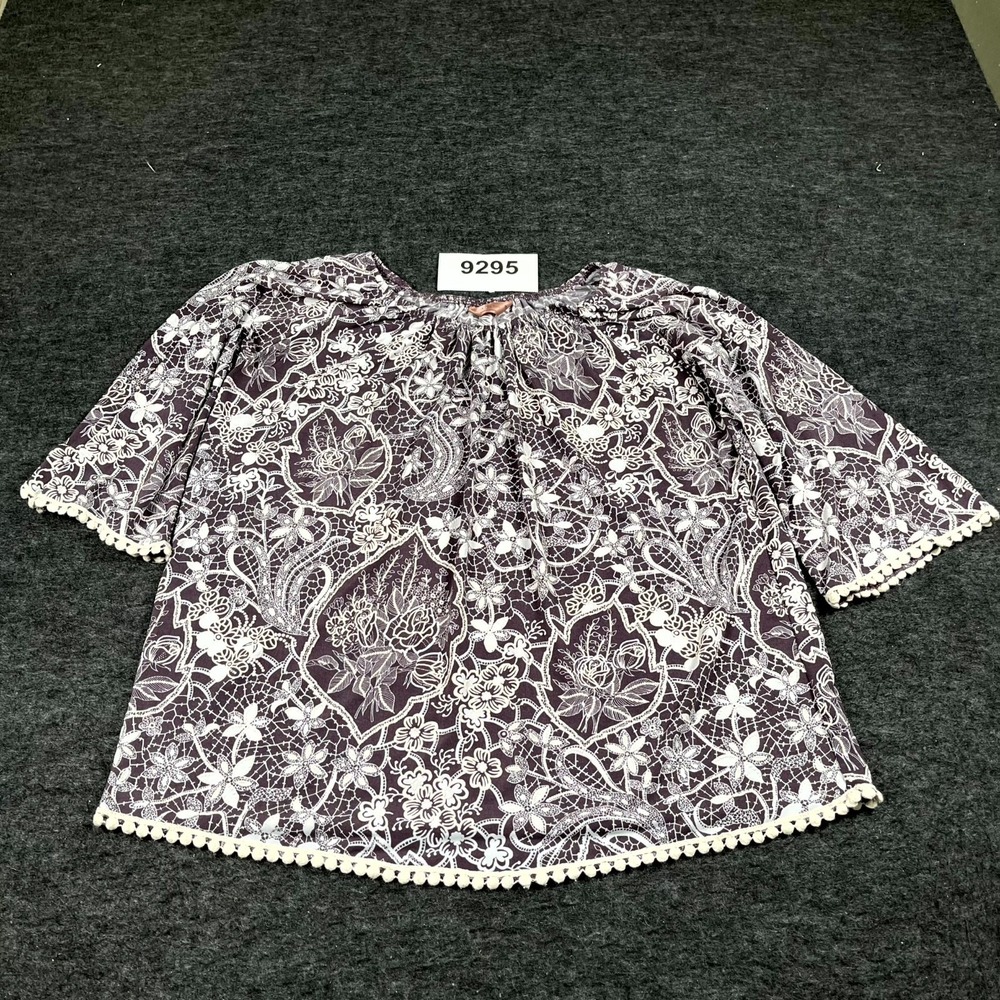 SJS Blouse Top Womens Medium Brown Floral Stretch Round Neck Pom Pom Trim Casual